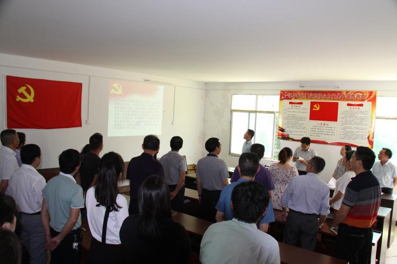 �������⵳Ա���,��������顰��һ��